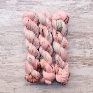 67 Lana Merino - Kitten Pink Rochefort 67 Lana Merino - Kitten Pink Rochefort